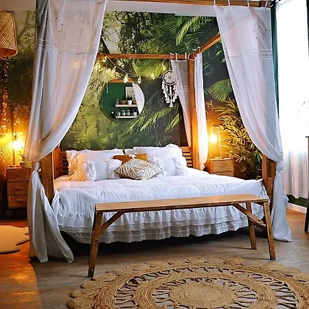 Apartment L'evasion Romantique En Amazonie, Spa, Ecran Cinema, Day Use, Lit Baldaquin