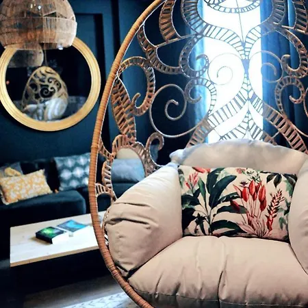 L'Evasion Romantique En Amazonie, Spa, 5 Min Centre Ville, Ecran Cinema, Day Use, Lit Baldaquin Apartament *