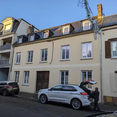 L'Evasion Romantique En Amazonie, Spa, 5 Min Centre Ville, Ecran Cinema, Day Use, Lit Baldaquin * Évreux