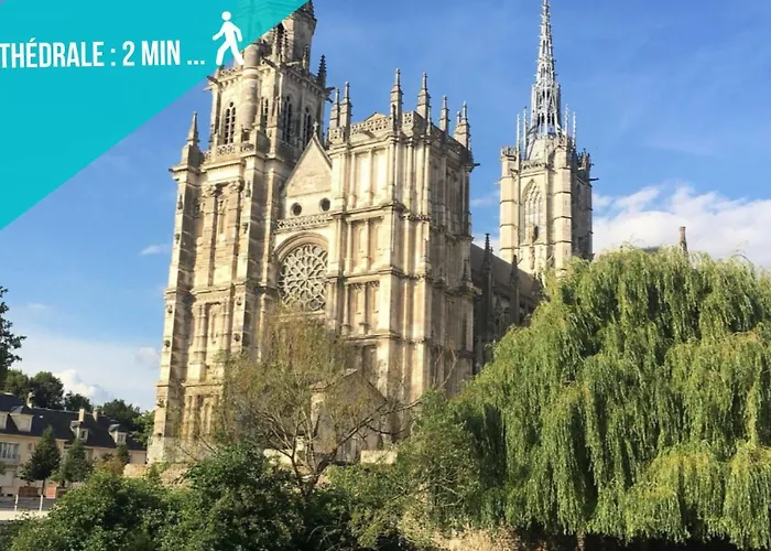 L'evasion Romantique En Amazonie, Spa, écran Cinéma, Day Use, Lit Baldaquin * Évreux