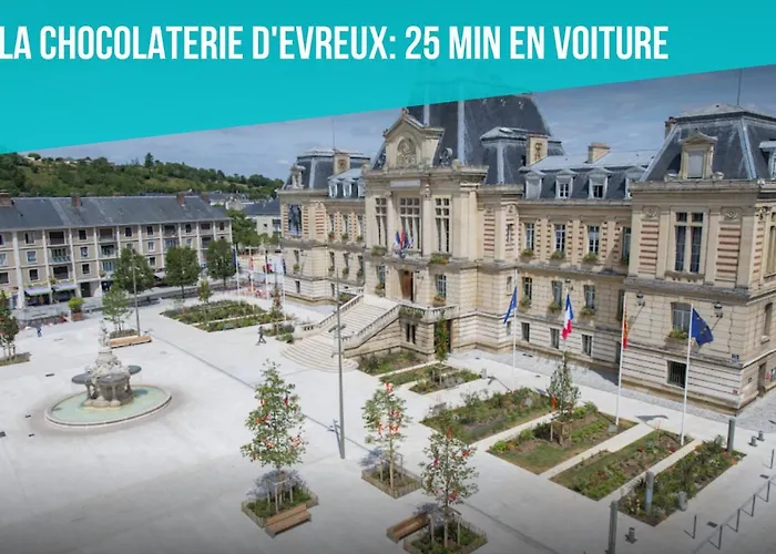 L'evasion Romantique En Amazonie, Spa, écran Cinéma, Day Use, Lit Baldaquin Appartement