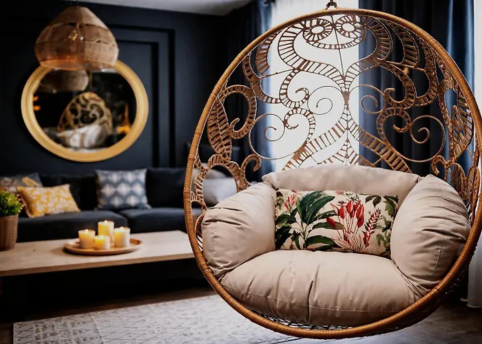 L'evasion Romantique En Amazonie, Spa, écran Cinéma, Day Use, Lit Baldaquin *